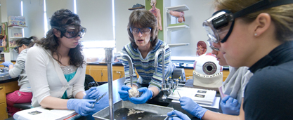 students in the laboratory